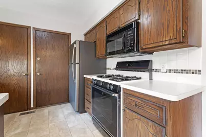 8016 Idaho Circle N, Brooklyn Park, MN 55445 - Photo 9