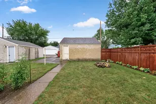 1156 Englewood Ave, Saint Paul, MN 55104 - Photo 27