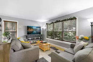 582 State St, Saint Paul, MN 55107 - Photo 3