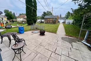 913 Summer St, Eau Claire, WI 54701 - Photo 11