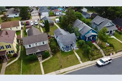 913 Summer Street, Eau Claire, WI 54701 - Photo 27