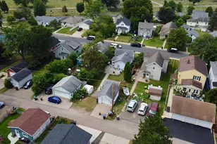 913 Summer St, Eau Claire, WI 54701 - Photo 31