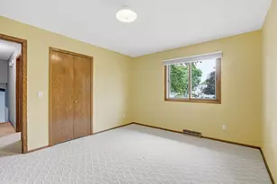 6207 Edgemont Blvd N, Brooklyn Park, MN 55428 - Photo 21