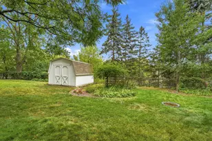6207 Edgemont Blvd N, Brooklyn Park, MN 55428 - Photo 33