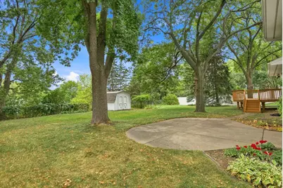 6207 Edgemont Boulevard N, Brooklyn Park, MN 55428 - Photo 31