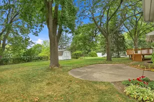 6207 Edgemont Blvd N, Brooklyn Park, MN 55428 - Photo 31