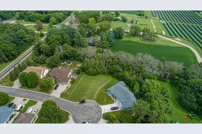 905 Orchard Heights Court, Faribault, MN 55021 - Photo 13