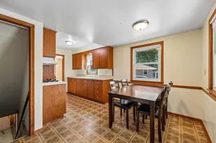 8245 Del Dr N, New Hope, MN 55428 - Photo 9