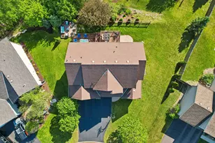 643 Parkside Ct, Eagan, MN 55123 - Photo 59