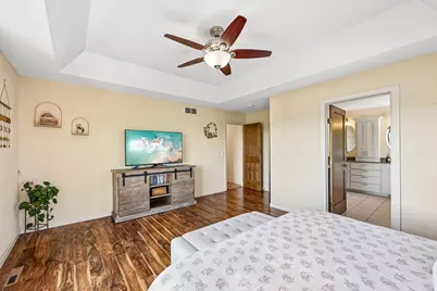 643 Parkside Court, Eagan, MN 55123 - Photo 31
