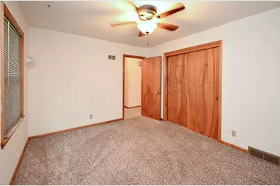 625 Terry Lane, Winona, MN 55987 - Photo 9