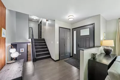5558 Chatsworth Street N, Shoreview, MN 55126 - Photo 3