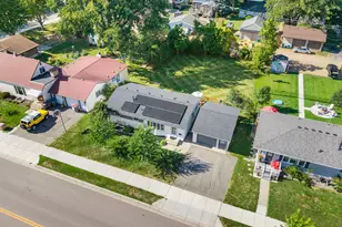 224 W 3rd St, Waconia, MN 55387 - Photo 5