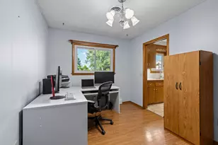 224 W 3rd St, Waconia, MN 55387 - Photo 21