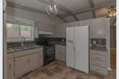2041 Northway Circle, Saint Cloud, MN 56303 - Photo 13
