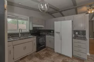 2041 Northway Cir, Saint Cloud, MN 56303 - Photo 13