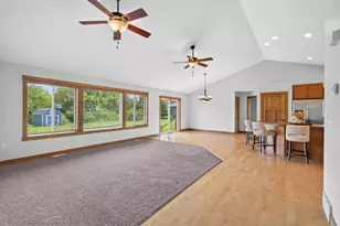439 Jordyn Ln, Hudson, WI 54016 - Photo 5