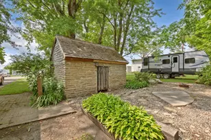851 450th St, Kenyon, MN 55946 - Photo 13
