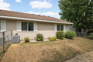 391 Cari Park Ln, Hastings, MN 55033 - Photo 21