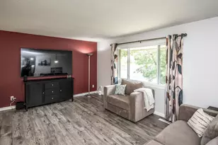 1401 Raleigh Dr, Burnsville, MN 55337 - Photo 5
