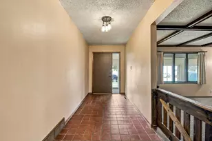 211 4th Ave NW, Blooming Prairie, MN 55917 - Photo 5