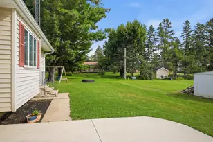 211 4th Ave NW, Blooming Prairie, MN 55917 - Photo 37