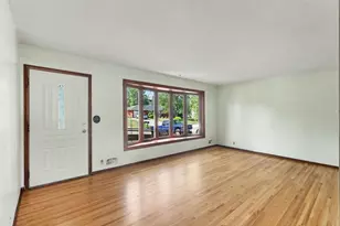 217 Dawn Ave, Shoreview, MN 55126 - Photo 3