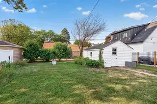1482 Idaho Ave W, Falcon Heights, MN 55108 - Photo 19
