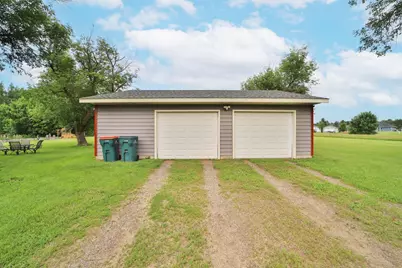 617 E Minnesota Avenue, Randall, MN 56475 - Photo 33