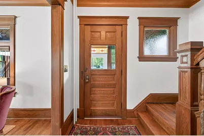 1051 Wilson Avenue, Saint Paul, MN 55106 - Photo 5