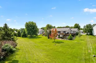 6170 Stonebrooke Ln SW, Rochester, MN 55902 - Photo 47