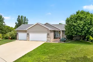6170 Stonebrooke Ln SW, Rochester, MN 55902 - Photo 33
