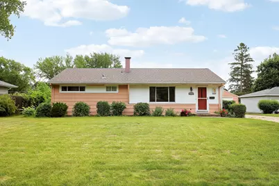 10519 Thomas Avenue S, Bloomington, MN 55431 - Photo 3