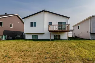 3062 39th Ave S, Moorhead, MN 56560 - Photo 3