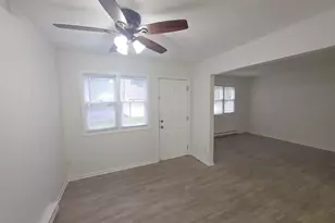 913 Marion St, Saint Paul, MN 55117 - Photo 11