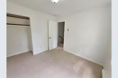913 Marion Street, Saint Paul, MN 55117 - Photo 17