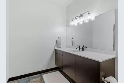 618 Washington Avenue N #306, Minneapolis, MN 55401 - Photo 25