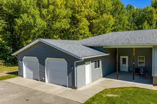 12998 Idlewild Dr NE, Bemidji, MN 56601 - Photo 7
