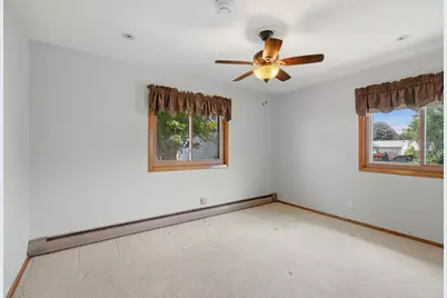 1973 Maryland Avenue E, Saint Paul, MN 55119 - Photo 15