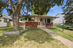 1973 Maryland Ave E, Saint Paul, MN 55119 - Photo 3