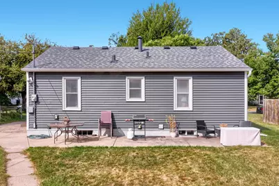 4429 6th Street NE, Columbia Heights, MN 55421 - Photo 3