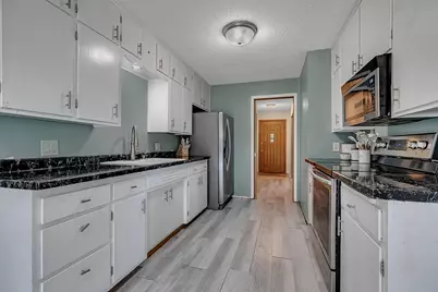 2292 Hennepin Avenue N, Glencoe, MN 55336 - Photo 7