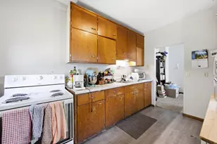 1121 3rd Ave N, Fargo, ND 58102 - Photo 9