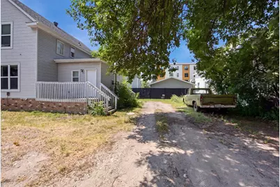 1121 3rd Avenue N, Fargo, ND 58102 - Photo 25