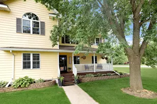 320 N Tyler St, Tyler, MN 56178 - Photo 3