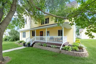 320 N Tyler St, Tyler, MN 56178 - Photo 1