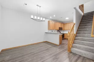 13853 Dahlia Dr, Rogers, MN 55374 - Photo 7