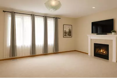 4602 Pierce Street NE, Columbia Heights, MN 55421 - Photo 3