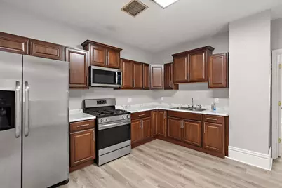 820 18th Avenue N, Minneapolis, MN 55411 - Photo 1