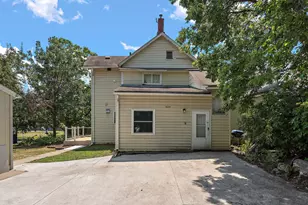 820 18th Ave N, Minneapolis, MN 55411 - Photo 9